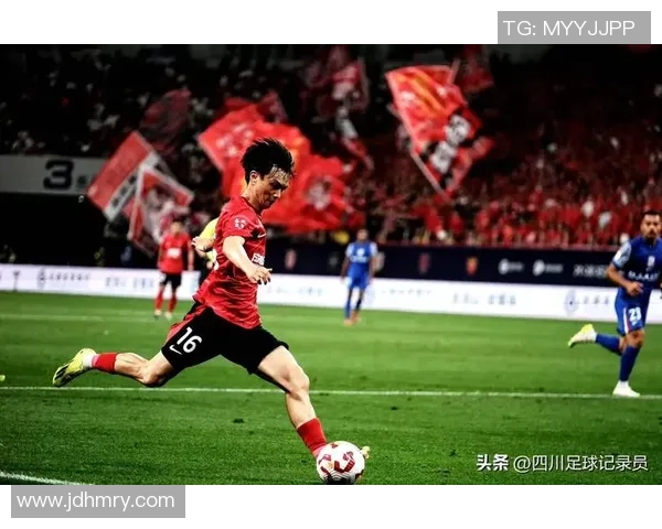 重磅专题：成都足球队如何实现战术反击与全面革新之路